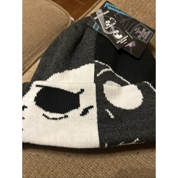 2025 Nightmare Before Christmas Jack Skellington Beanie Roll Down Hat 2 Tone - Picture 2 of 8